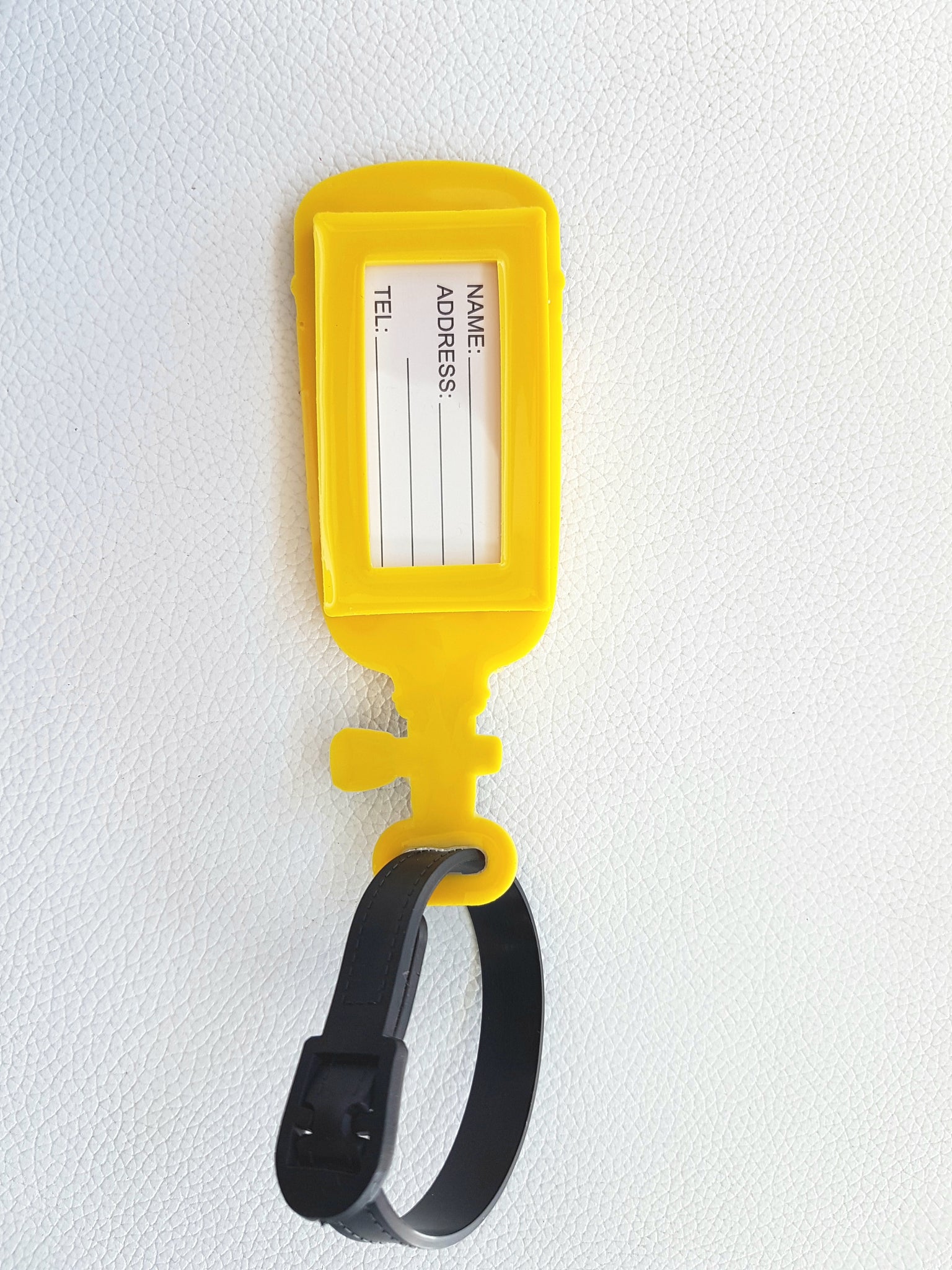 Amazing Scuba Luggage Tag, Diving Specials, Scuba Gifts, Ocean lover, yellow Luggage Tag