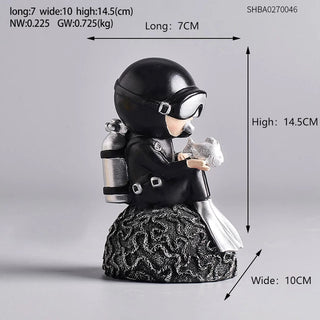 JOTEX Figurine Décorative Diver Noir – Suspension Murale Plongeur Audacieux Et Original