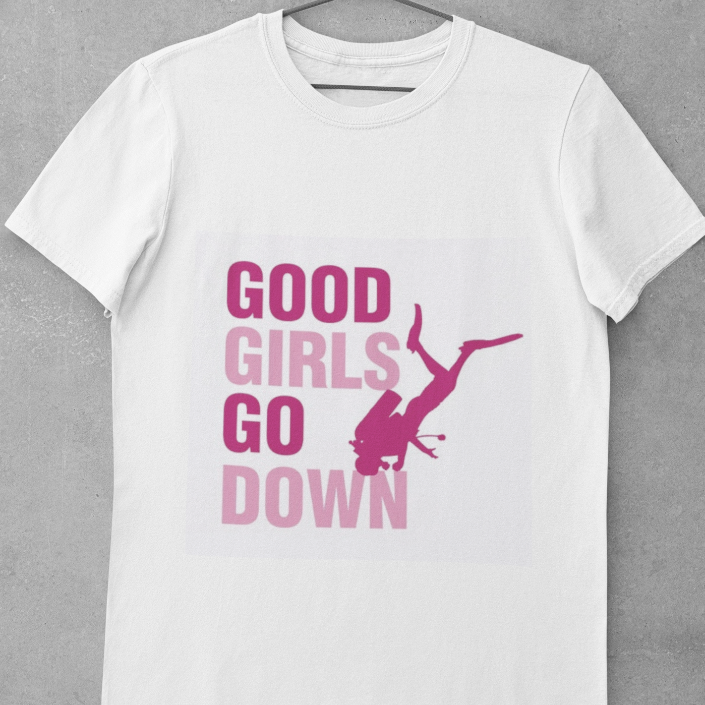 Scuba diving T-Shirt for Women | Good Girls Go Down – Diving Specials Shop