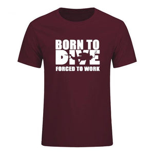 T-Shirt Men: Born to Dive, Forced to Work maroon
